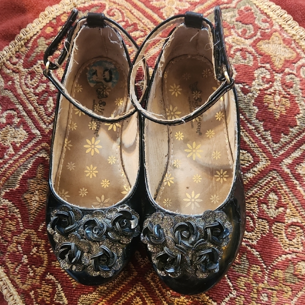 Black Floral Women's Shoes